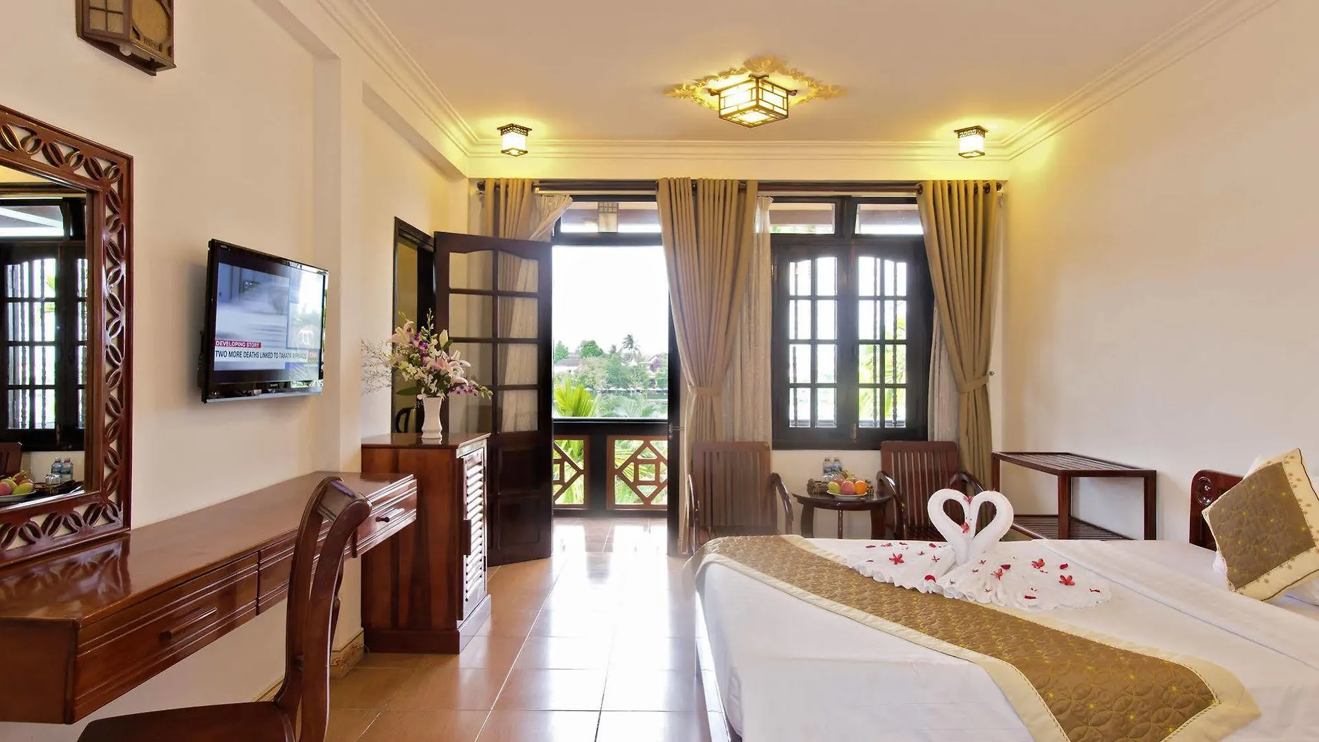 Pho Hoi Riverside Resort Hoi An