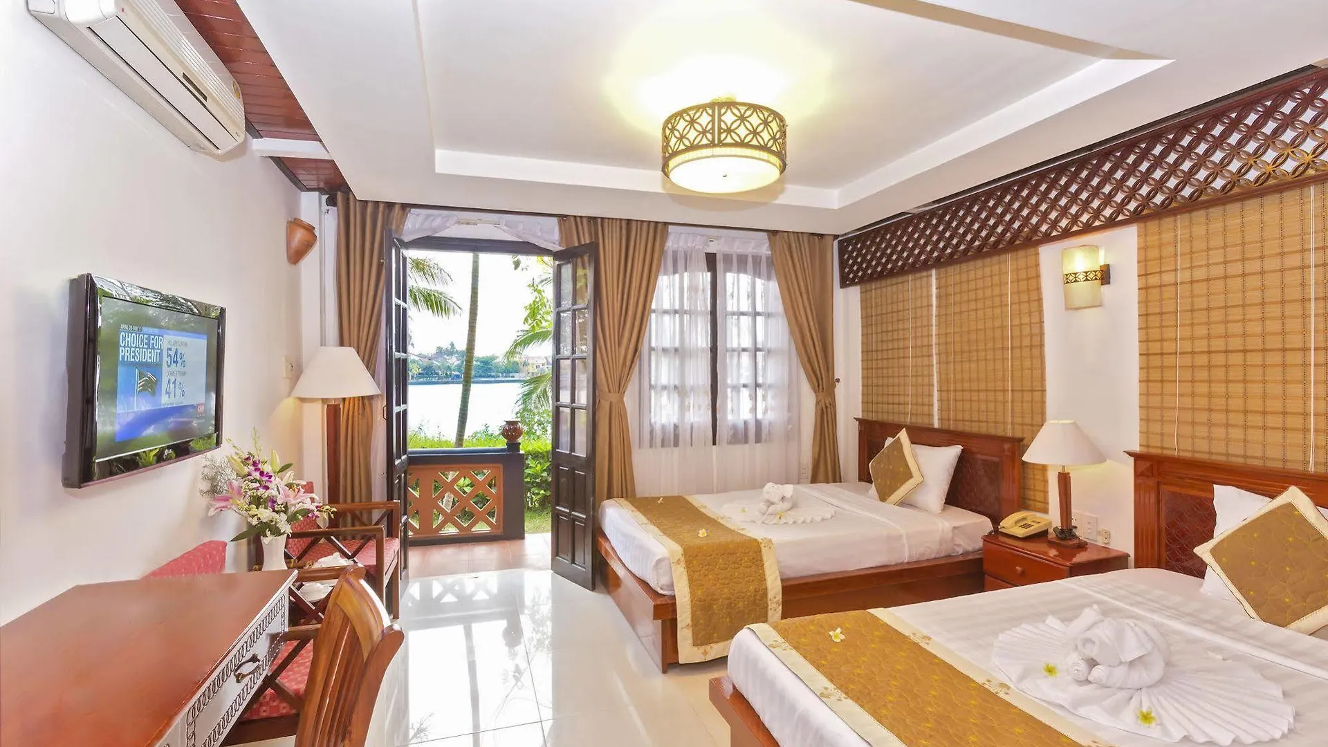 Pho Hoi Riverside Resort Hoi An 3*,
